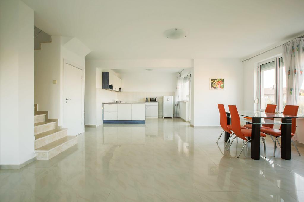 Apartment Byala Kashta ラヴダ エクステリア 写真