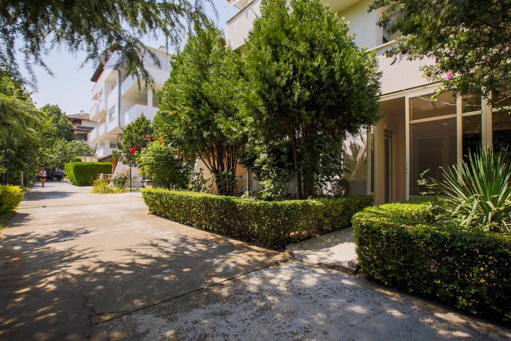 Apartment Byala Kashta ラヴダ エクステリア 写真